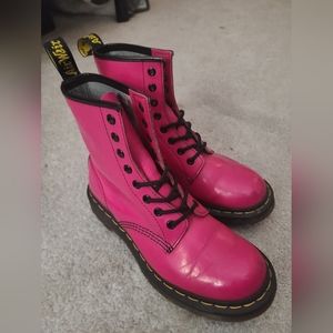 Hot Pink Dr. Marten size 7 Doc Martens